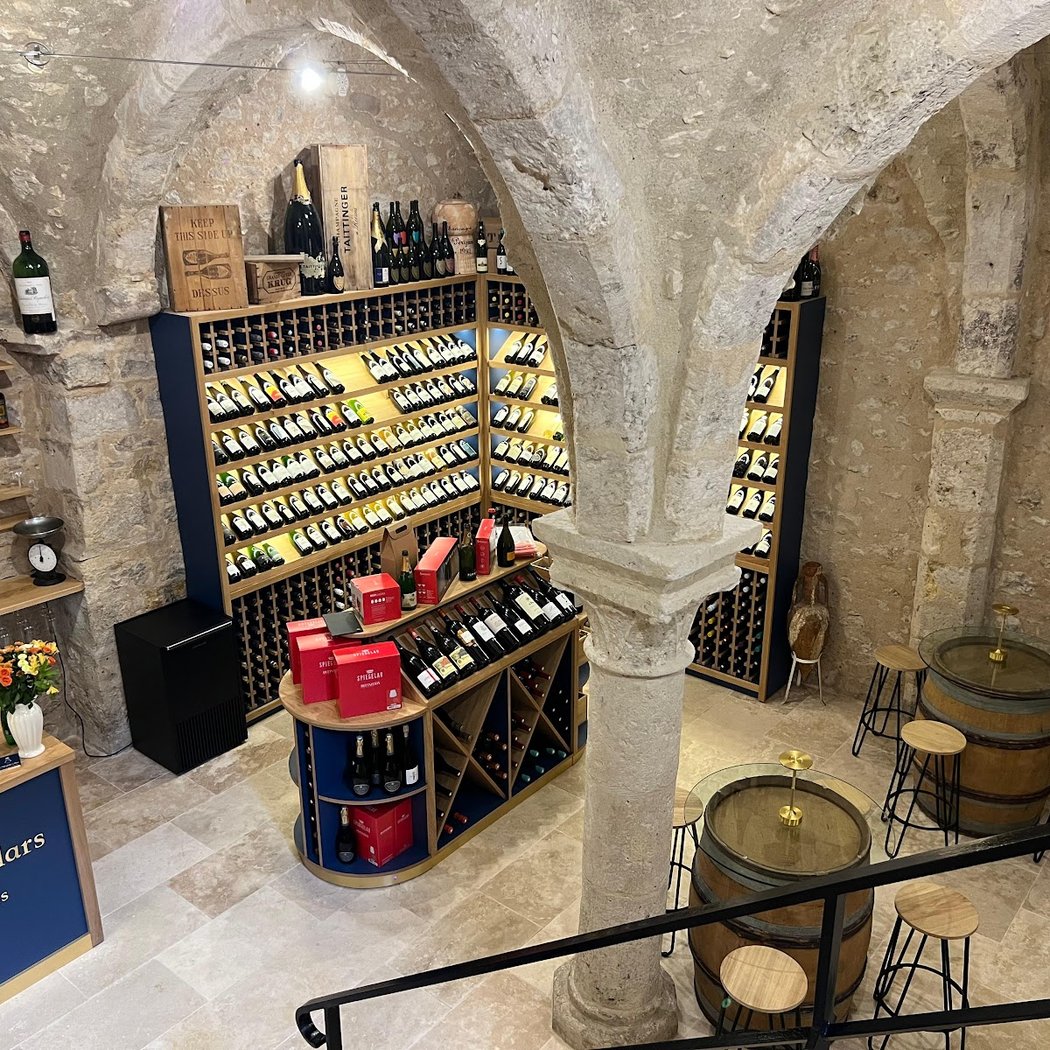Cave / Bar à vins Le Sanctuaire Cellars 1